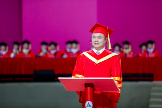 党委书记、校长廖祥忠在2021届毕业典礼上的讲话